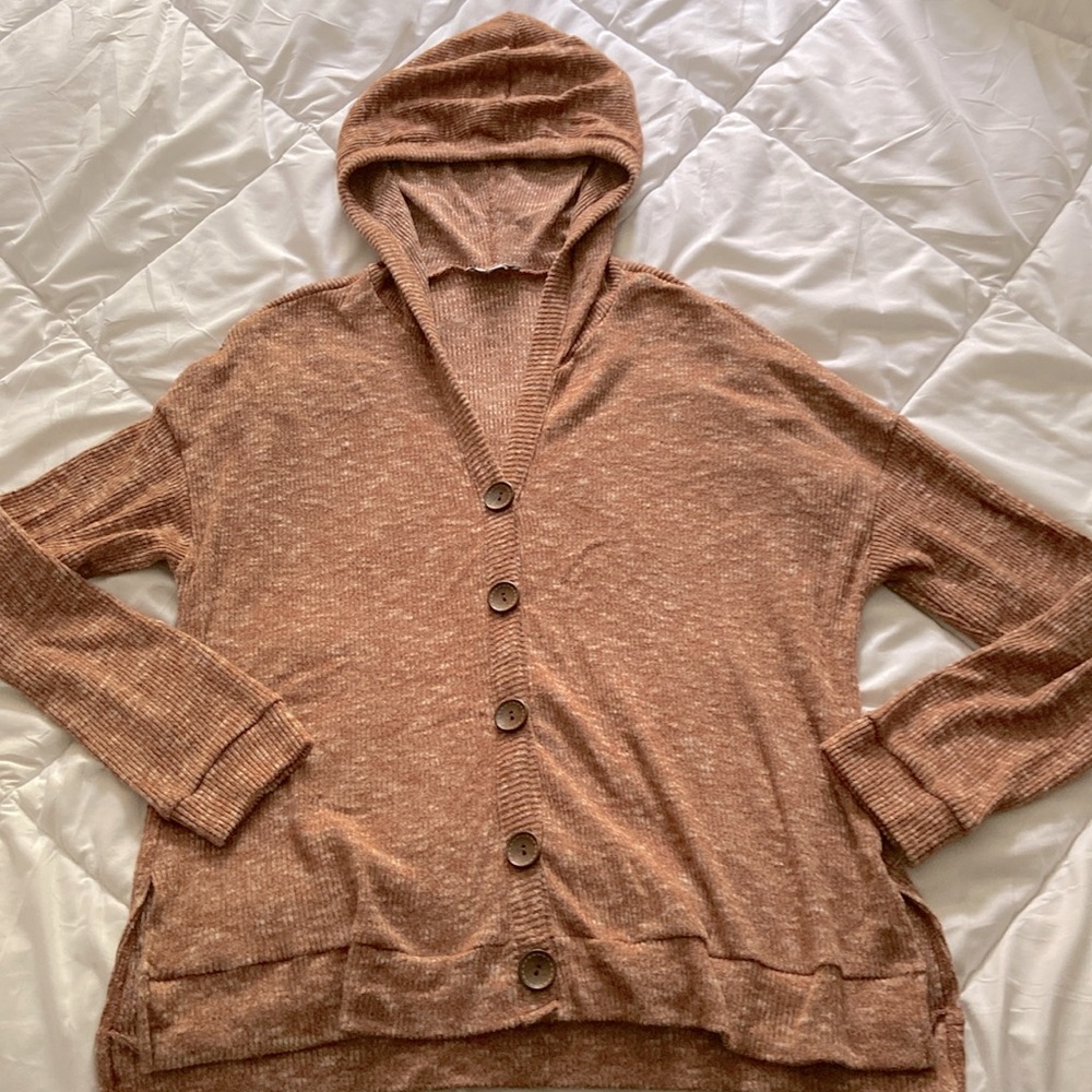 White birch size M hooded sweater